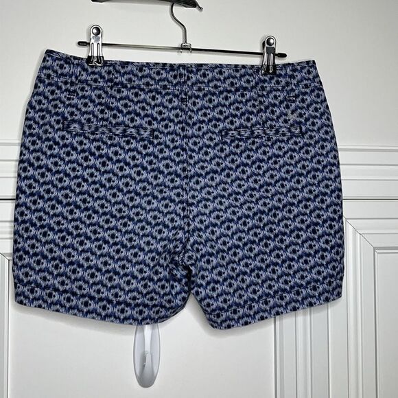 Eddie Bauer Shorts Size 4 - Picture 2 of 7